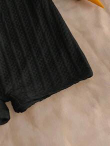 SHEIN Teen Girls Vacation Black Knitted Crinkled Fabric Halter Neck Bow Jumpsuit, Snug Fit & Suitable For Party, Valentine's Day, Wear As Innerwear Or Outerwear Black Halter Dress Black Romper Black Playsuit Textured Mini Playsuit - Black - View 5