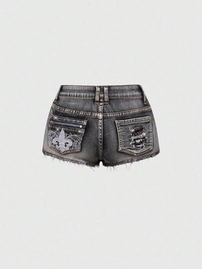 J-Fashion Vintage Y2K Punk Style Super Low Waist Super Short Zipper Rivet Pocket Embroidered Women Denim Shorts