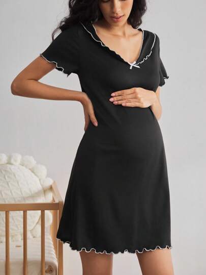 BloomMama Comfortable Short Sleeve Ruffle Trim Black Elastic Simple Collar Nightgown Maternity Loungewear