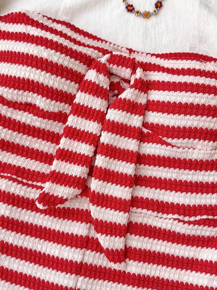 SHEIN Teen Girls Vacation Striped Knit Red White Knitted Crinkled Fabric Tube Top Halter Neck Bow Jumpsuit, Snug Fit & Suitable For Party, Valentine's Day, Wear As Innerwear Or Outerwear Summer Romper Girls One Piece Summer Outfit Teen One Piece Outfit Striped Romper Beach Romper Strapless Romper - Red and White - View 5