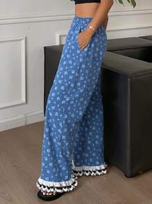 DAZY Pantalones holgados de pijama para mujer con estampado floral de tipo ditsy bordado y dobladillo con volantes, estilo vacacional, otoño - azul real - Ver 2