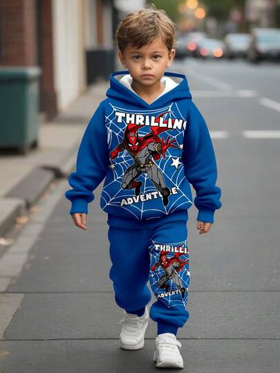 SHEIN 2 件套年轻男孩宽松休闲卡通蜘蛛图案连帽衫和裤子，舒适运动风格，蓝色，适合秋冬季