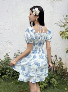 SHEIN Robe de vacances élégante à fleurs bleues avec nœud, volants et manches bouffantes froncées pour adolescentes - Bleu et Blanc - Voir 4