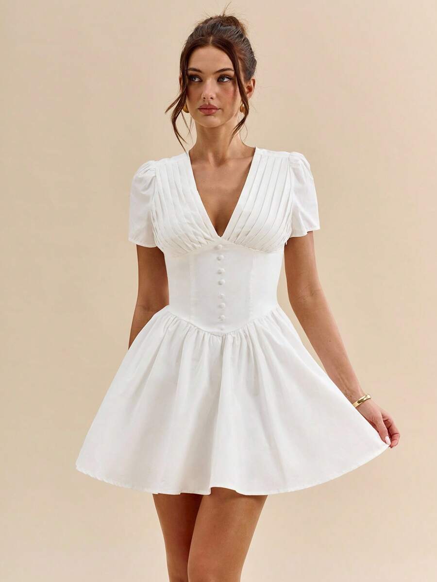 SHEIN BAE 白色纯色性感深V领短袖修身公主迷你连衣裙，夏季连衣裙，优雅连衣裙，白色连衣裙，毕业/返校连衣裙 - 白色 - 查看 1