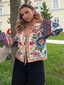 Jeta Ari Gewebtes Print, 3/4-Ärmel, vorne gebunden, lockeres, kurzes Damenhemd, Sommeroutfits für Damen, Strandkleidung, Ostern, Strandoutfits für Damen, Frühlingsferien, Urlaubsoutfits für Damen, Konzertoutfit für Damen, BOHO, Böhmen, Musikfestival, tropische Urlaubskleidung für Damen - Verschiedenfarbig - Übersicht 1