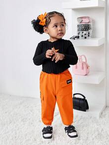 Bubblio Babygirl Cute Black Star Pattern Long Sleeve Top With Elastic Waist Orange Pants 2-Piece Set, Fashionable Outfit For Outings, Autumn/Winter Toddler Orange Outfit Baby 70s Outfit Groovy Toddler Outfit Toddler Black Top Orange Pants Baby Girl Outfits Fall - Multicolor - View 8