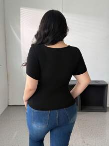 Vibekara-D 加大码女款 2025 新款复古浪漫蕾丝拼接 V 领褶饰休闲 T 恤，适合日常外出、返校、通勤 - 黑色 - 查看 3