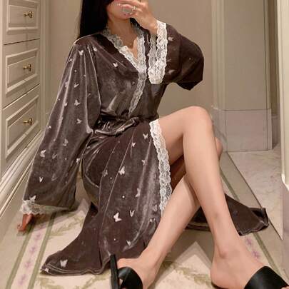 나비 프린트 레이스 패치워크 루즈핏 긴팔 여성 잠옷 가운