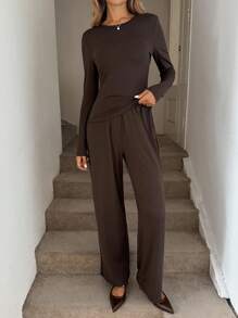 Easowa مجموعة بنطلون واسع الساق وبلوزة بأكمام طويلة مناسبة للنساء، بدلة رياضية كاجوال، لون بني داكن، مجموعة قطعتين للنساء