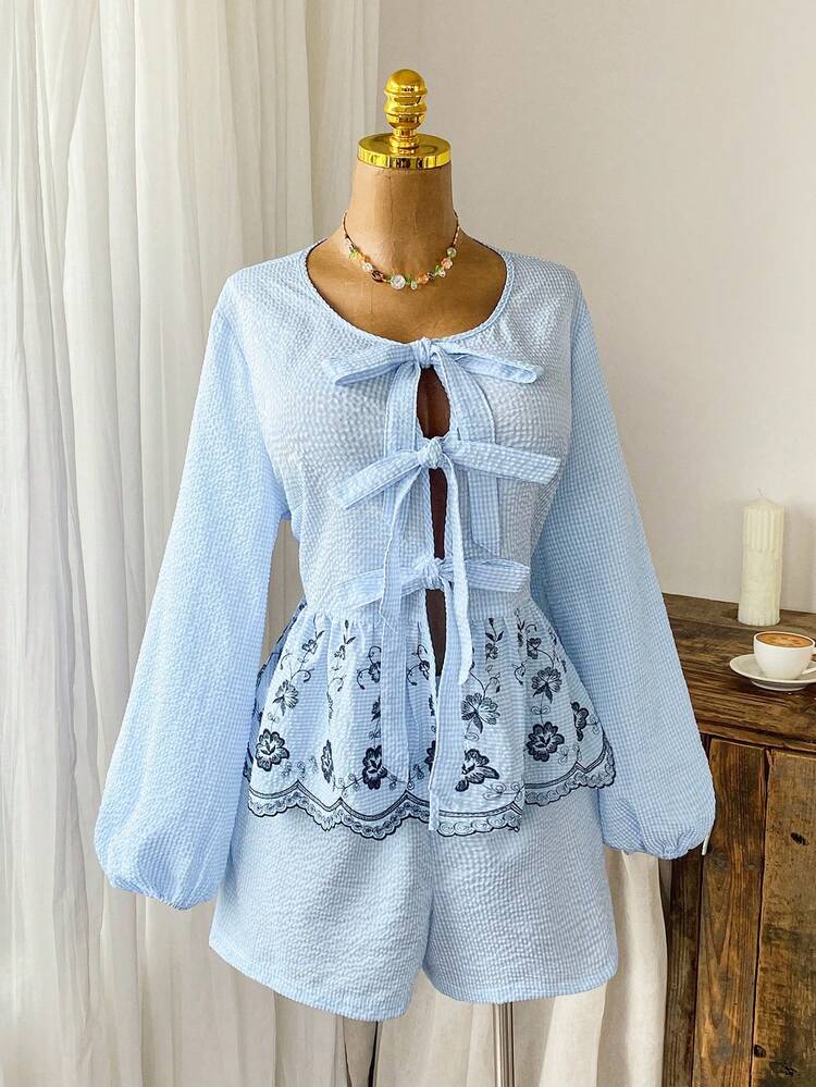 Comfortcana طقم من قطعتين للمرأة متحجمة الحجم لباس علوي بأكمام طويلة وشورت، ذو عقدة وكشكشة الذيل بطبعات زهرية وشريطية، طقم كاجوال مناسب للخريف والشتاء - الأزرق - مشاهدة 6