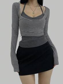 DAZY Gestreiftes kurzes Langarm-T-Shirt mit Trägerhals und schulterfreiem engen Träger-Top, Herbst