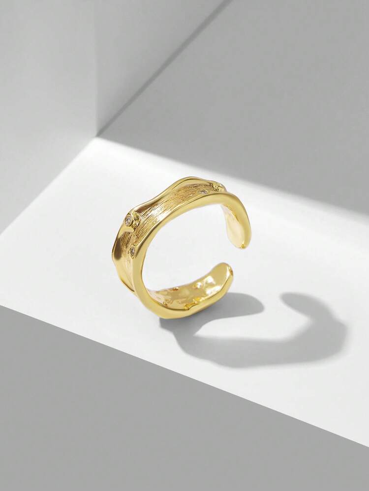 MOTF PREMIUM 18K镀金不对称开口戒指 - 金黃色 - 查看 5