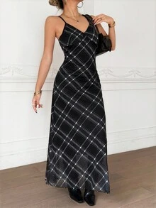 SHEIN 少女格子无袖休闲连衣裙，简约格纹吊带连衣裙，复古百搭轻盈假日风格