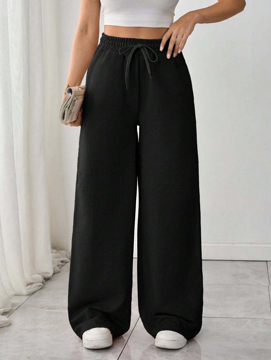 EURMUSE Women's Straight Leg Sport Pants With Pocket And Stitching Detail