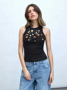 Maija 女士无袖金属花卉装饰圆领舒适背心，适合音乐节、派对、复古风格