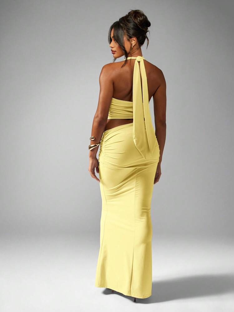 MISSGUIDED Two Piece Outfit High Neck Ruched Halter Crop Top Long Maxi Skirt Co Ord Set Evening Party Wedding Guest Summer Fashion