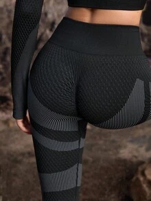 In My Nature 2 件女士休闲套装：长袖上衣和紧身裤健身套装