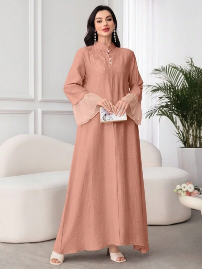 Al Najma Váy dài tay cổ đứng cho nữ có đính vải và lưới, dáng rộng