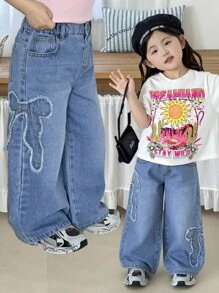 SHEIN 女童Y2K蝴蝶结贴片宽松蓝色牛仔长裤，舒适、可爱、休闲时尚，适合度假和返校穿着。 - 淺色水洗藍 - 查看 2
