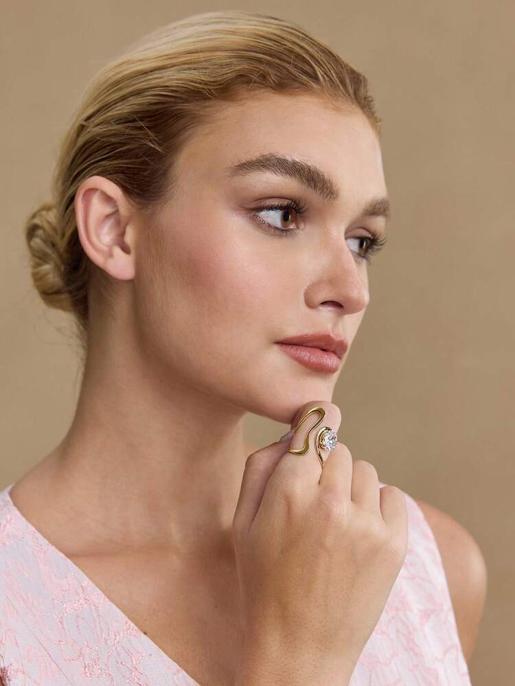 MOTF PREMIUM 18K镀金优雅几何开口戒指 - 金色 - 查看 3