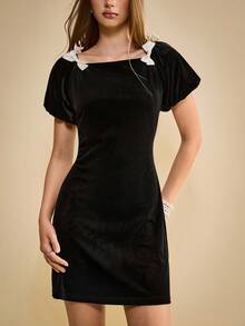 SHEIN Unity Women's Elegant Velvet Color Block Bowknot Puff Sleeve Short Dress,Black And White,Autumn,Dinner Date, Valentine's Day,Party,Birthday,Graceful - Black - View 3