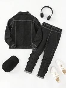 SHEIN Conjunto informal de dos piezas para niño preadolescente con chaqueta de mezclilla negra suelta con estampado de cara sonriente y cómodos jeans elásticos ajustados, ropa cómoda y sencilla para diario, invierno, otoño, festivales y uso escolar - Negro - Ver 4