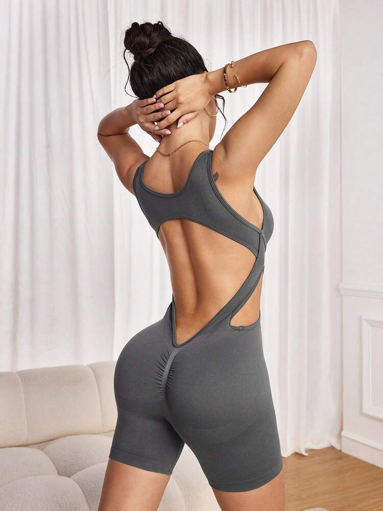 Slayform Slayform رومبير رياضية قصيرة للنساء بتصميم قطع وبدون أكمام بلون أحادي - رمادي غامق - مشاهدة 2