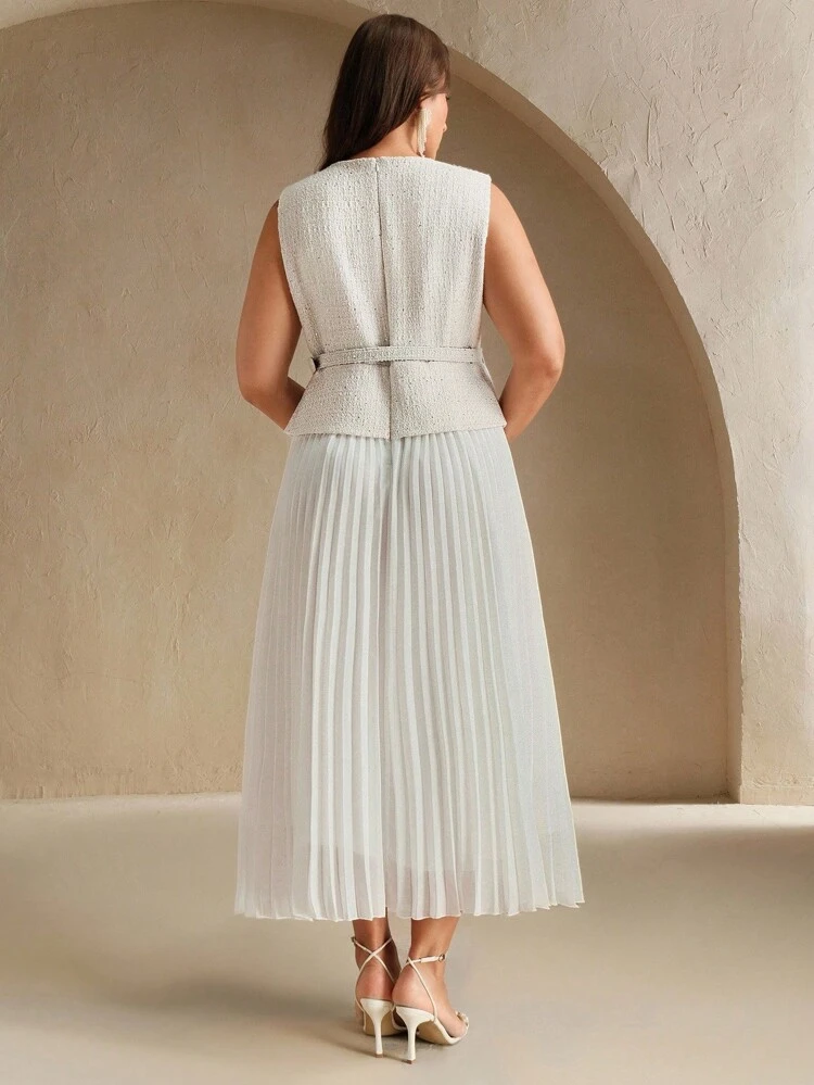 Plus Size Women's Round Neck Sleeveless Belted Dress