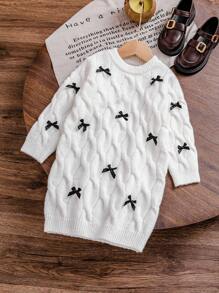SHEIN Playful Pals 全新时尚百搭可爱蝴蝶结纯色扭绳女童套头毛衣裙 - 白色 - 查看 7