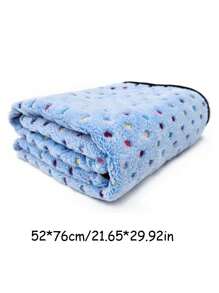 The Blanket Is Super Soft With A Cute Polka Dot Pattern, Made Of Flannel, Suitable For Small Dogs And Cats.