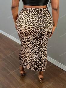 SHEIN CURVE+ Curve Plus Size Casual Leopard Print Tight-Fitting Hip Package Mid-Length Skirt