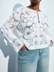 Maija Áo len cardigan tay dài dáng rộng dáng rộng màu trắng đơn giản thanh lịch cổ tròn cài nút phía trước cỡ lớn cho nữ, chất liệu ren 3D, phong cách gợi cảm, thường ngày, phong cách Hawaii, kỳ nghỉ bãi biển, mùa thu, trở lại trường, trang trọng, cổ điển, phụ nữ giàu có, giáo viên, lãng mạn, thời trang, đa năng; thoải mái, phong cách, thanh lịch, thường ngày, trang phục đơn giản hàng ngày, thiết yếu, màu trơn, ngày lễ, lịch sự, phụ nữ độc thân, thời trang thanh lịch, áo đi chơi cho phụ nữ, áo đi chơi cho giáo viên tốt nghiệp, áo đi chơi cho phụ nữ ... - trắng - Xem 7