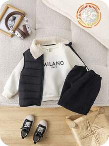 SHEIN 男童五件套冬季套装，包括加厚抓绒外套、冬装外套、绗缝外套、卫衣、圆领连帽衫、灯芯绒裤和棉质绗缝背心，保暖舒适，百搭休闲日常时尚，适合室内、室外、日常、运动、玩耍、派对、假期、返校季等场合。秋冬季男童服装套装，冬季背心套装，男童保暖背心，男童秋冬休闲两件套。 - 黑色 - 查看 3