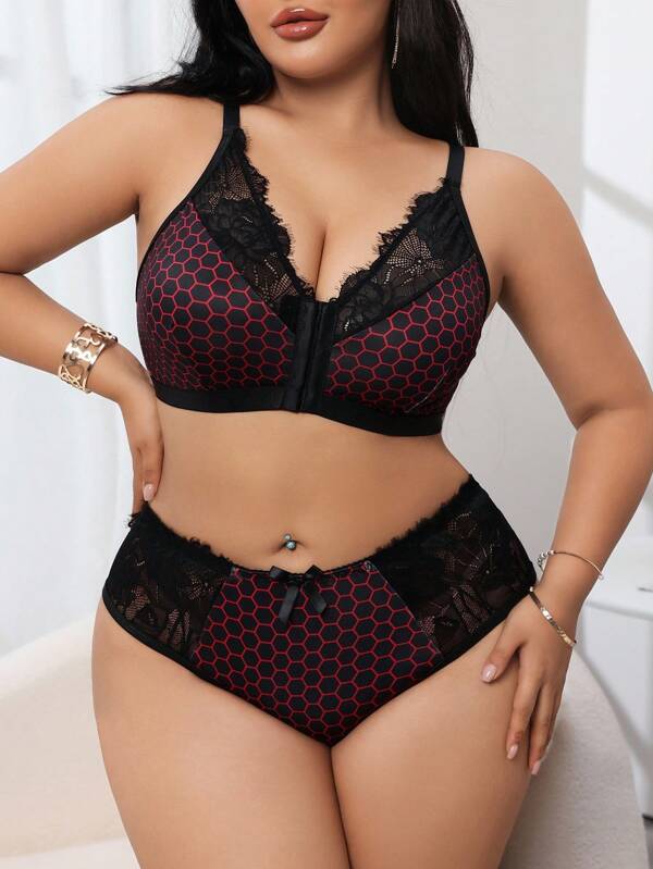 SHEIN 2pcs Plus Size Lace Patchwork Lingerie Set
