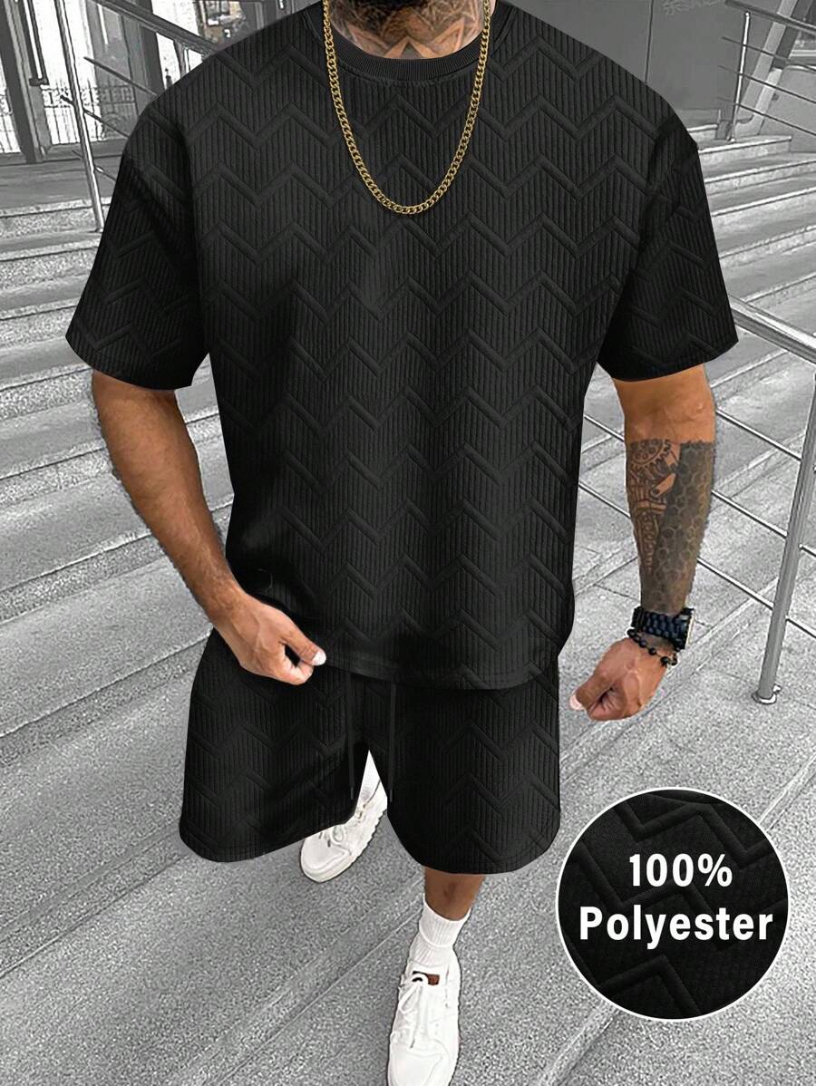 Manfinity Homme Bộ áo thun và quần short họa tiết trơn màu dành cho nam, trang phục ấm áp - màu đen - Xem 1