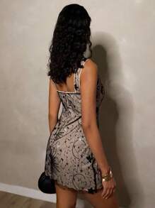 Glamine 女士优雅亮片刺绣网眼迷你连衣裙，夏季 - 黑色 - 查看 2