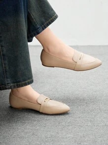 CUCCOO BIZCHIC Women's Fashionable Apricot Minimalist Metal Buckle Flat Loafers, Suitable For Commuting, Dating, Party, Shopping, School And Other Occasions - Apricot - View 1