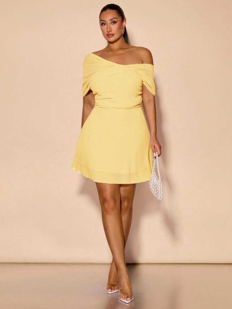 SHEIN BAE Váy ngắn chữ A xếp ly lưới bất đối xứng bằng vải voan xanh cỡ lớn dành cho nữ, Xuân/Hè - Màu vàng - Xem 1