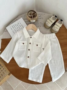 SHEIN 2 件套男婴幼儿新生儿 0-3 岁休闲绅士日常外出百搭精致纯棉双层绉布棉质衬衫上衣和裤子套装，婴儿棉质服装，白色套装