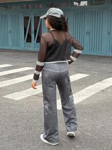 SHEIN Explorewe Conjunto de Top Colorblock com Listras e Estrelas Vazadas, Regata de Cor Sólida, Calça Estampa Denim para Meninas Pré-Adolescentes - Preto - Visão 2