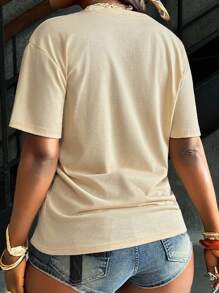 Rovax Camiseta gráfica con estampado de leopardo y eslogan para mujer - Beis - Ver 2