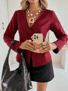 Siren Gaze Chemise à manches longues avec design asymétrique pour femmes, chemise à boutons métalliques col V, rouge vin - Rouge foncé - Voir 6