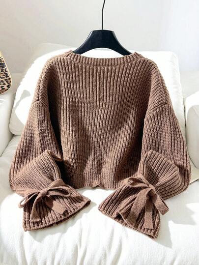 SHEIN Suéter holgado de punto acanalado con puños y lazo para niña preadolescente en color café oscuro, para uso casual diario en otoño e invierno, a juego con mamá, elegante otoño, suéter de punto marrón con mangas con lazo para madre e hija