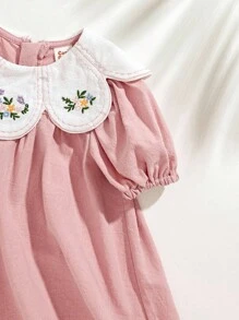 Cozy Pixies 女婴花卉图案荷叶边领泡泡袖连衣裙 - 彩色 - 查看 6