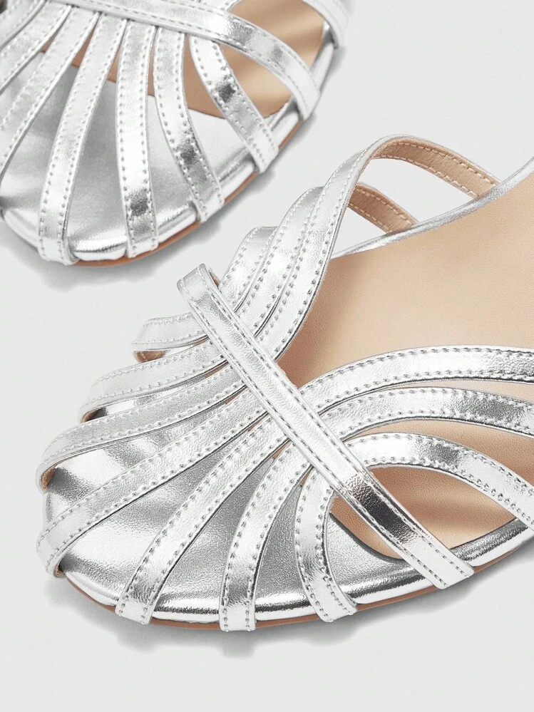 Women's Round Toe Thick Heel Silver Buckle Hollow Woven Elegant High Heel Sandals For Christmas Summer Shoes - Silver - View 10