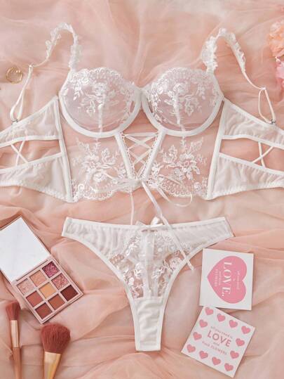 2 pezzi Set di lingerie da donna sexy in rete ricamata con fiori, adatto per uscire