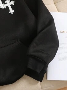 SHEIN 青少年女孩大廓型連帽冬季運動衫，黑白印花街頭風，寬鬆版型保暖內裡秋季運動衫，休閒學院風 - 黑色 - 查看 3