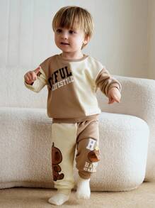 Cozy Pixies Bộ 2 áo nỉ phong cách hoạt hình thường ngày cho bé trai có họa tiết chữ và miếng vá màu tương phản, kết hợp với quần bo gấu màu tương phản, cạp chun, thu/đông - Nhiều màu - Xem 6