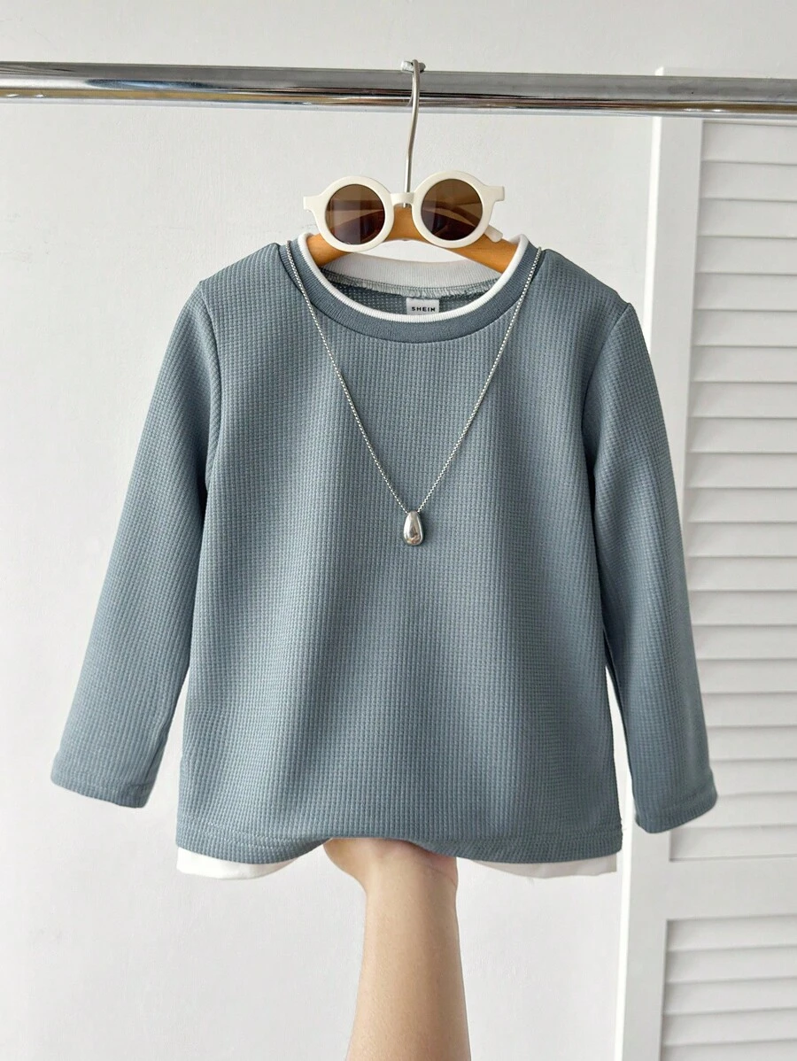 SHEIN Genkimix Kids Áo thun phối màu cho bé trai, thoải mái, phong cách thường ngày, đa năng, phù hợp cho đường phố, thể thao, hoạt động ngoài trời, và đi học vào mùa thu/đông. - Màu xanh bụi bặm - Xem 1