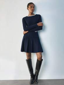 Maija 海军蓝圆领、撞色装饰口袋、褶边下摆短裙，优雅而现代 - 藏蓝色 - 查看 5